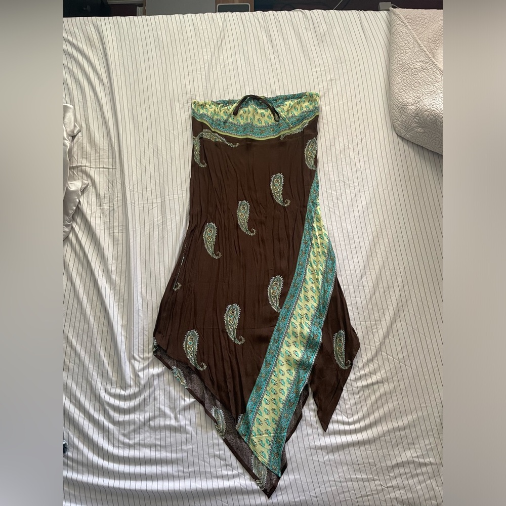 NEVER BEEN WORN Urban Outfitters strapless bandana dress size large